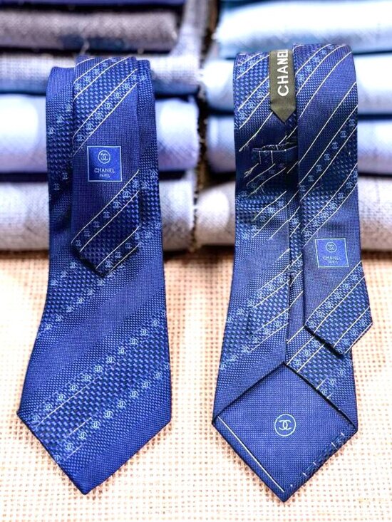 CHANEL Other - Classic  Chanel Paris 100% Silk Necktie Blue Striped Logo Printed Italy Made(2)